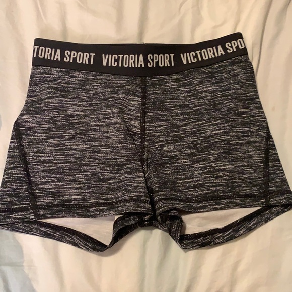 Victorias secret gym shorts - Picture 1 of 4